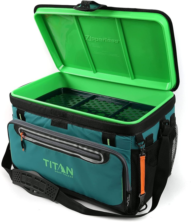 Arctic Zone Titan Deep Freeze Zipperless Hardbody Cooler