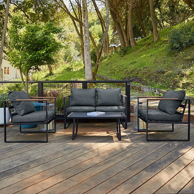 East Oak Patio Furniture Set