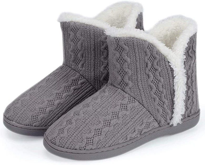 TUOBUQU Bootie Slippers