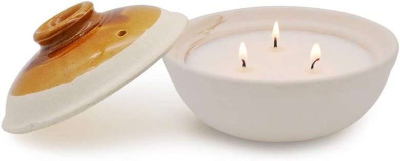 Winbattle Citronella Candle In Coarse Pottery Container