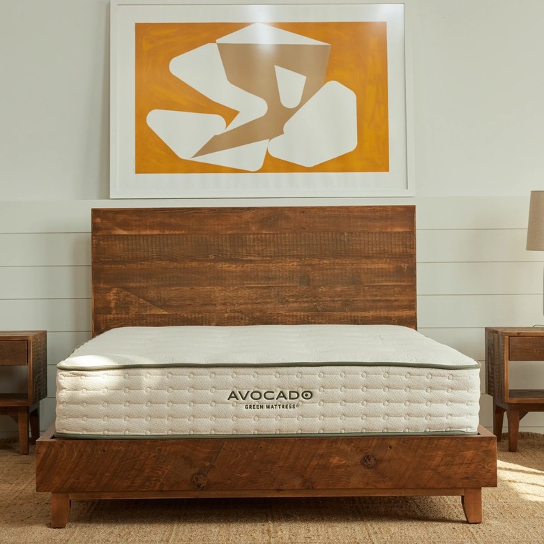 Avocado Natural Wood Bed Frame (Queen)