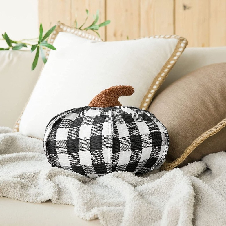 Phantoscope Checker Pumpkin Throw Pillow