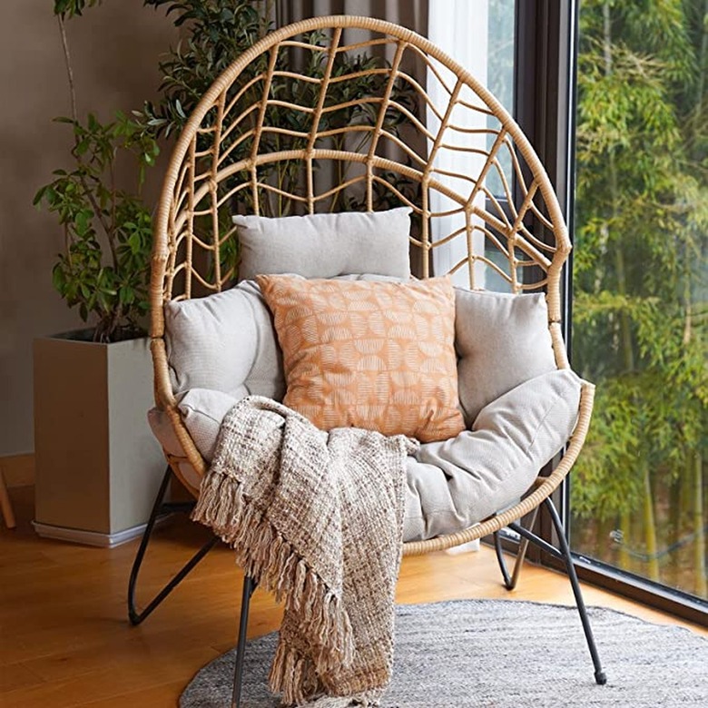 Grand Patio Wicker Egg Chair