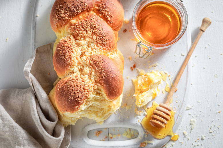 Healthy and sweet golden challah for sweet breakfast.