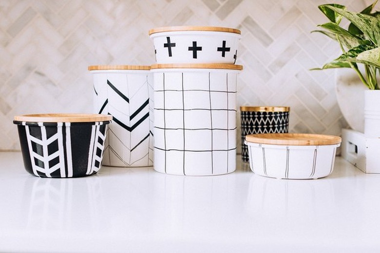 Black and white Scandinavian-style containers