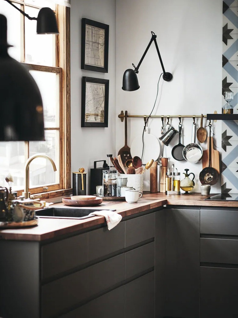 minimalist scandinavian kitchen with gray cabinets