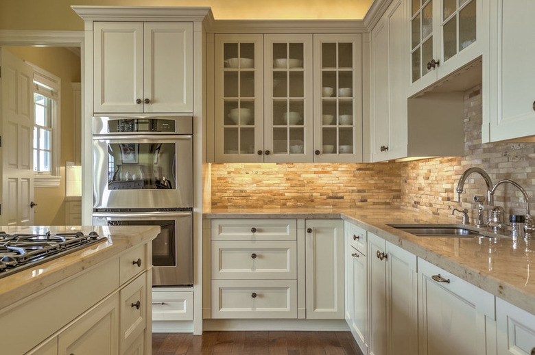 Stacked Stone Backsplash Arjay Builders