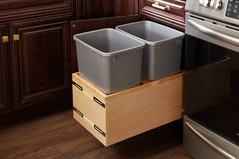 pull-out waste baskets