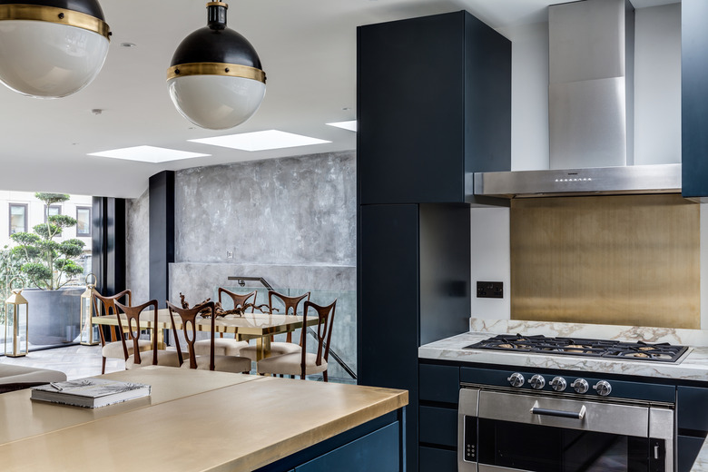 Stove and Oven wood backsplash and hood