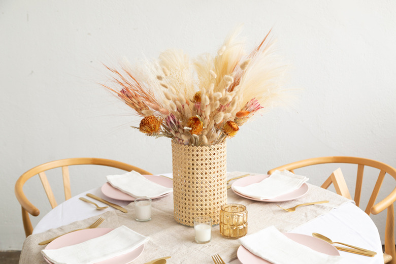 thanksgiving centerpieces with Cane webbing vase DIY with dried flowers