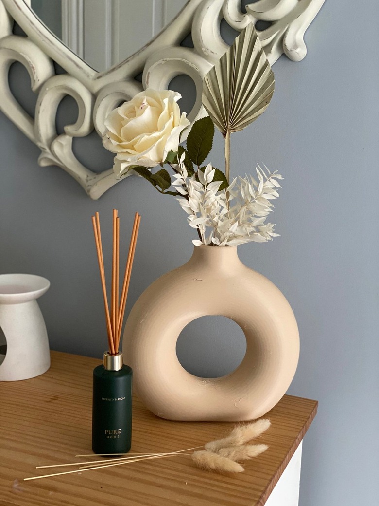 3D printed donut vase