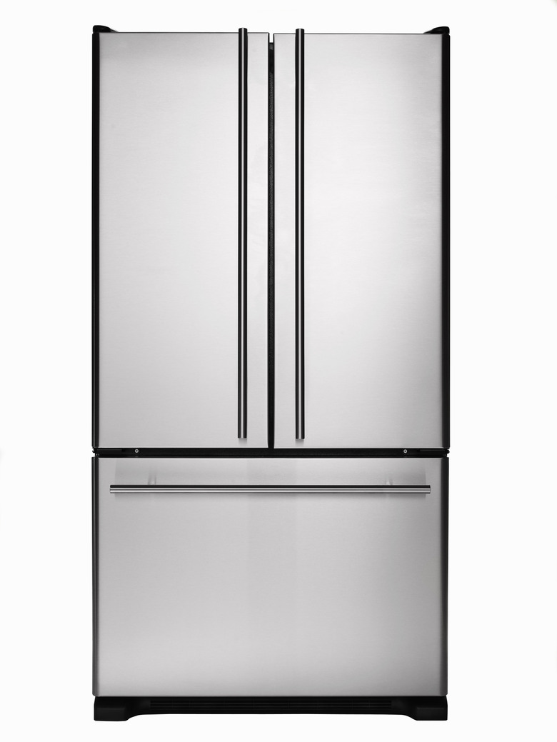 Stainless steel refrigerator/freezer 