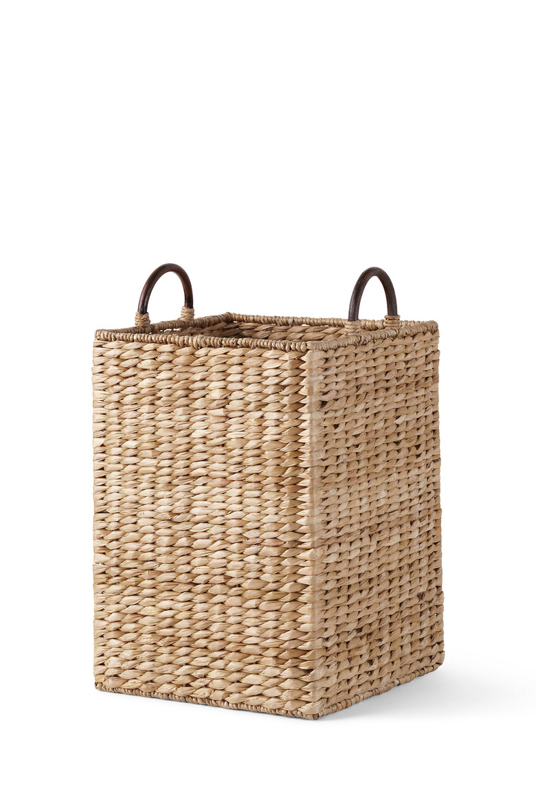 Seagrass woven storage bin