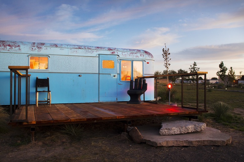 el cosmico hotel in marfa texas