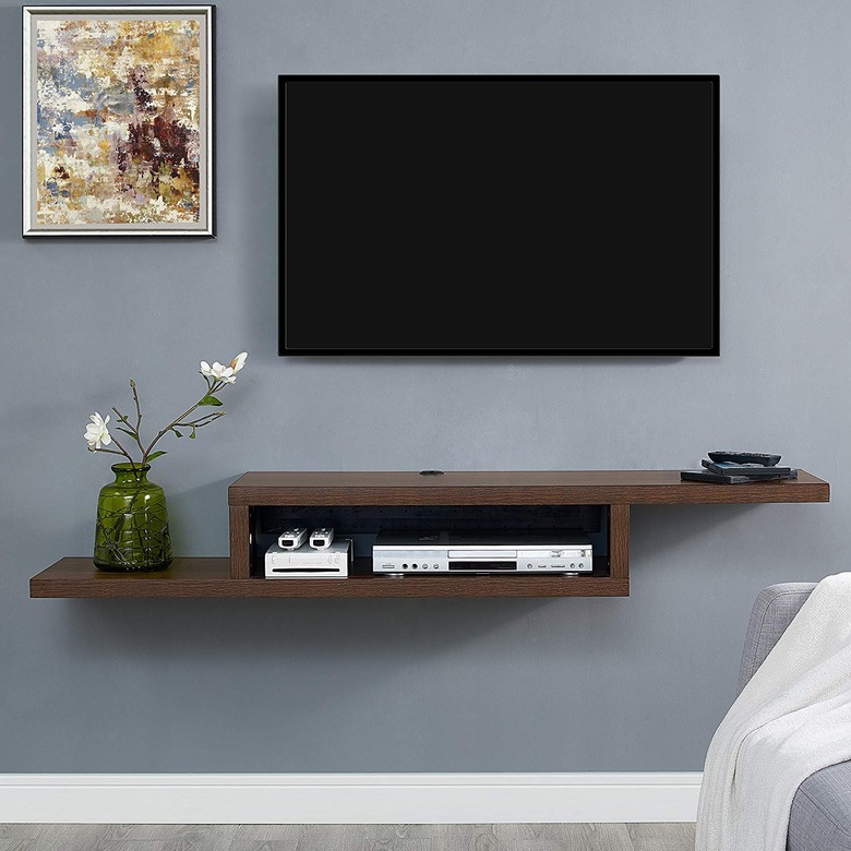 wall mounted tv