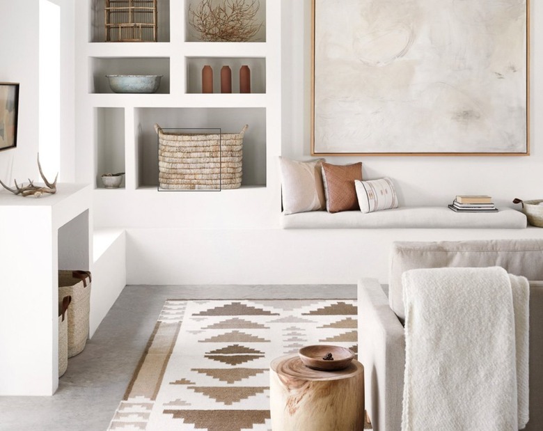 Desert rug in neutral room