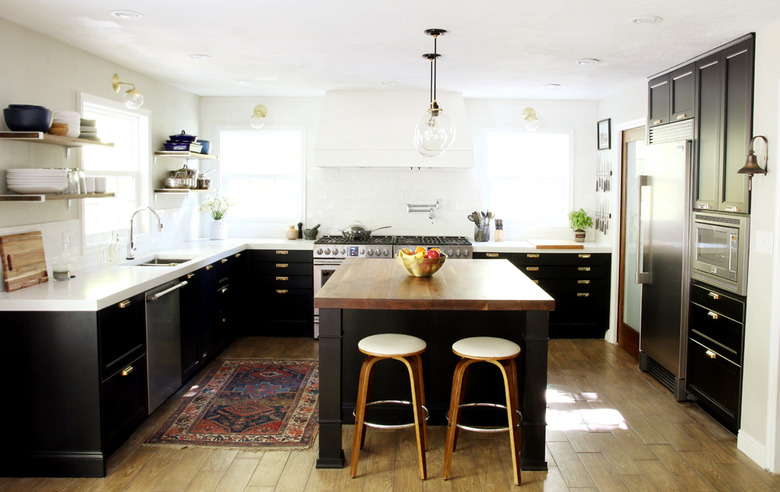 black and white kitchen