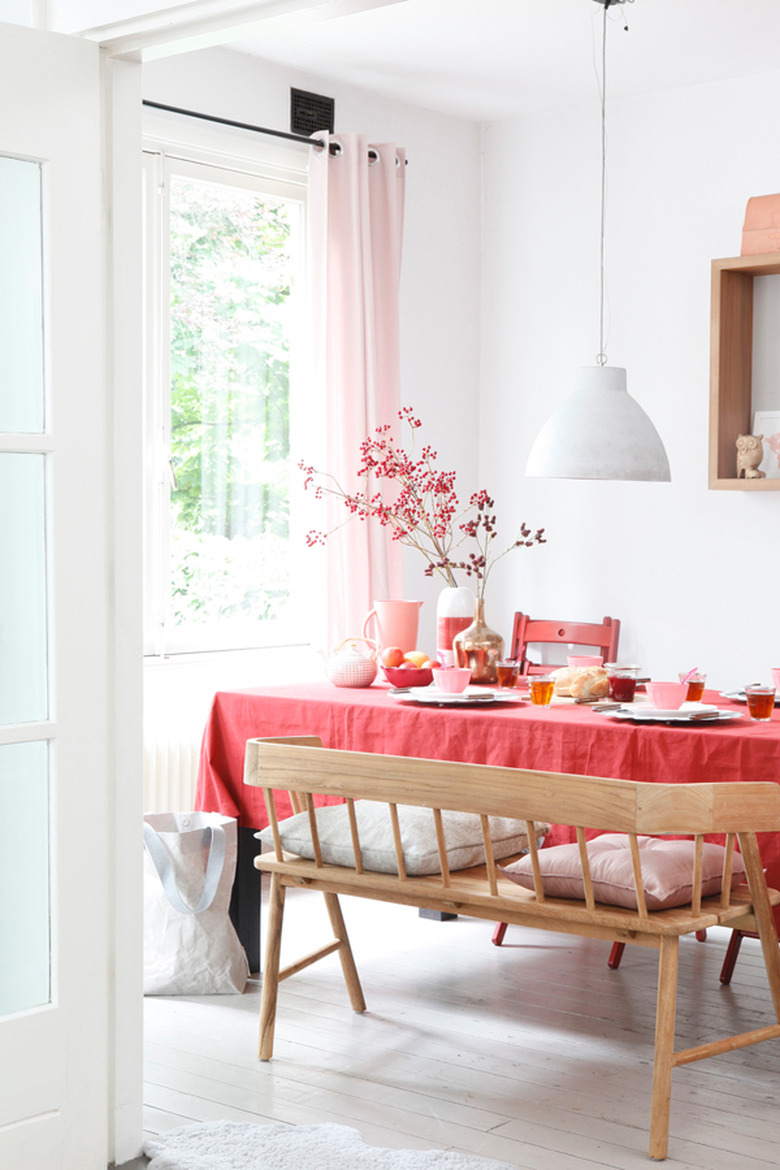 pink and red dining room