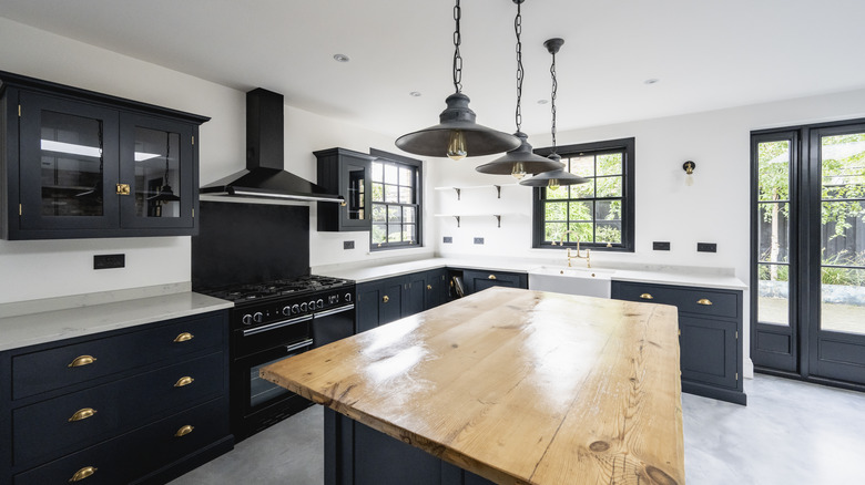 modern farmhouse kitchen with industrial lighting