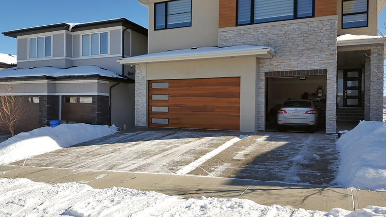 A home garage in winter