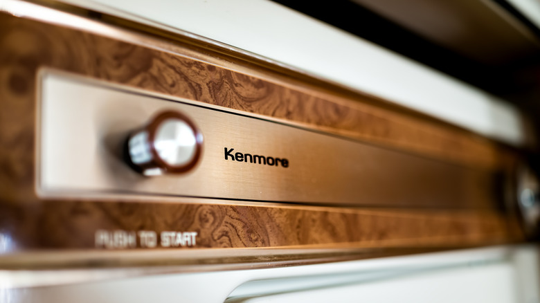 kenmore washing machine up close