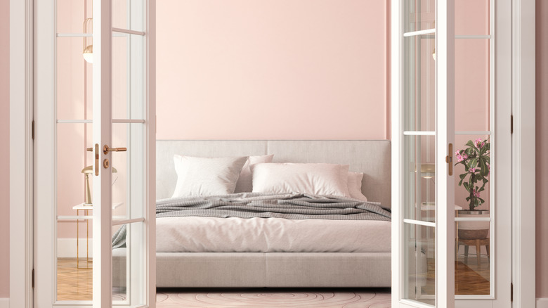 pale pink modern bedroom