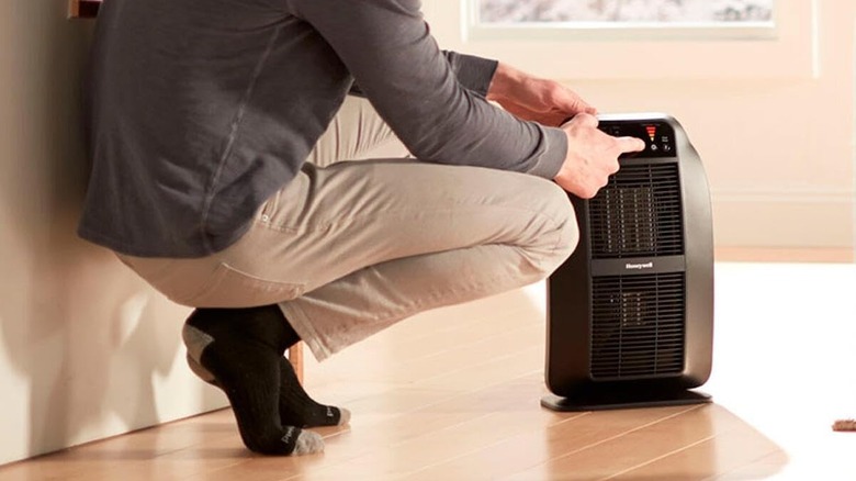 Honeywell HeatGenius space heater